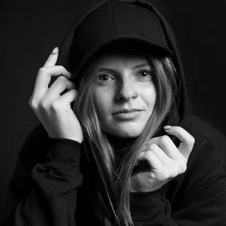 Contrast Cap | Black